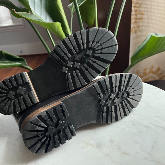 Black leather combat boots size women's 7 - Picture 6 of 6